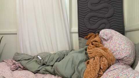 cuntry @ myfreecams on 20240113