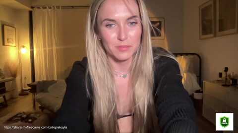 cutiepiekayla @ myfreecams on 20240113