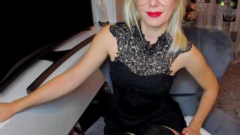 elena_thesoul @ myfreecams on 20240113