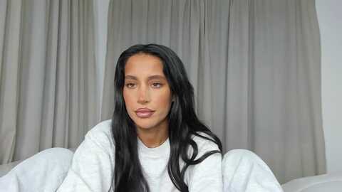 qarinah @ myfreecams on 20240113