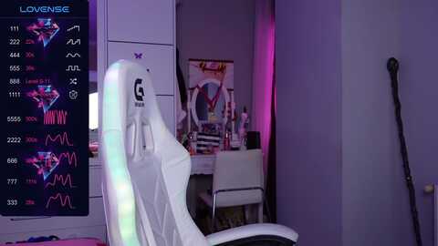 aliciarey @ myfreecams on 20240114