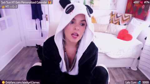 apriljames @ myfreecams on 20240114