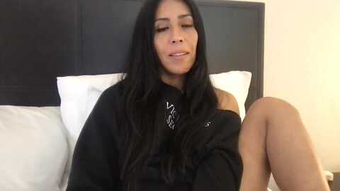 baby_vi @ myfreecams on 20240114