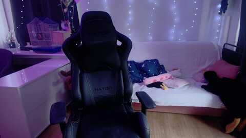 crybabykys @ myfreecams on 20240114