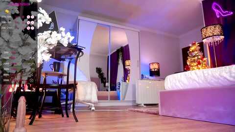 divinekim @ myfreecams on 20240114