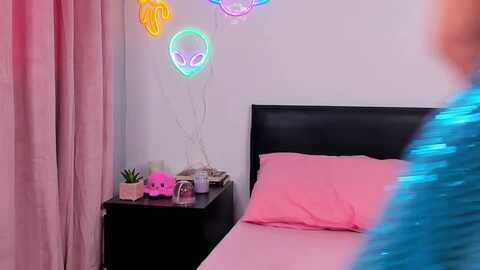 eva_sinxxx @ myfreecams on 20240114