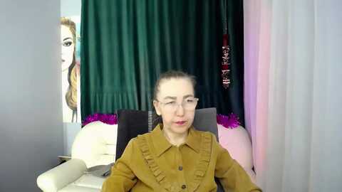 greybunny @ myfreecams on 20240114