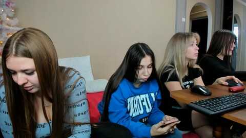 iflowersgirl @ myfreecams on 20240114