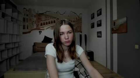 kate_lewiss @ myfreecams on 20240114