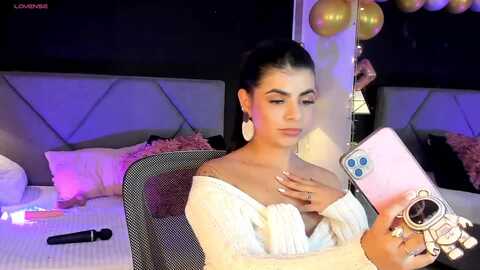 manelyk_m @ myfreecams on 20240114