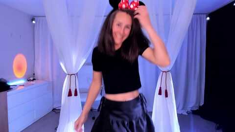 olivia @ myfreecams on 20240114