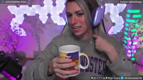 reige @ myfreecams on 20240114