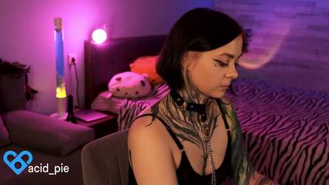 acidpie @ myfreecams on 20240115