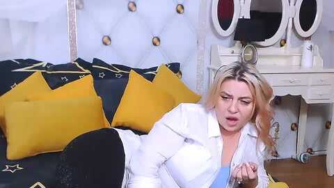 catpussy4you @ myfreecams on 20240115