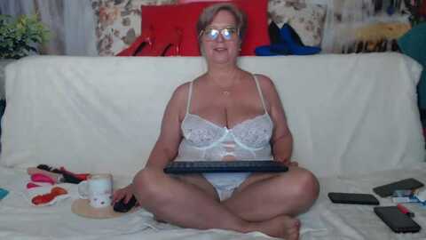 queenpammy @ myfreecams on 20240115