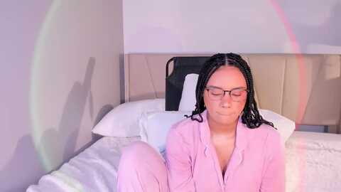 shiisundai @ myfreecams on 20240115