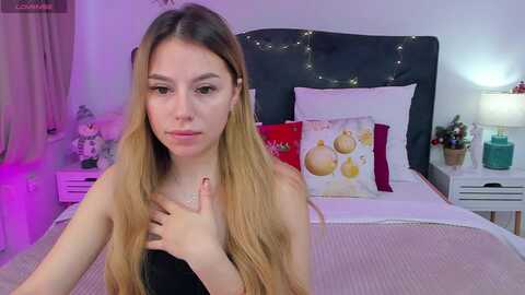 sofibloom @ myfreecams on 20240115