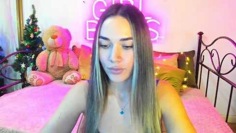 dipsesmiles @ myfreecams on 20240116