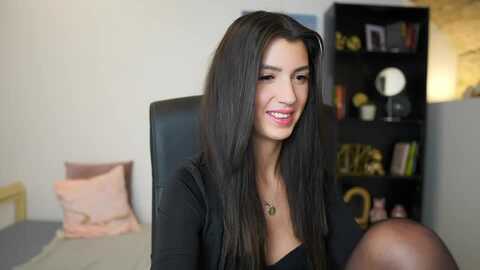 julia_roca @ myfreecams on 20240116