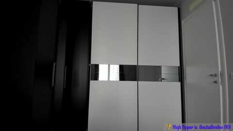 shots_nd_legs @ myfreecams on 20240116