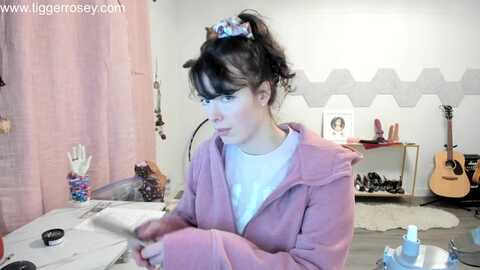 tiggerrosey @ myfreecams on 20240116