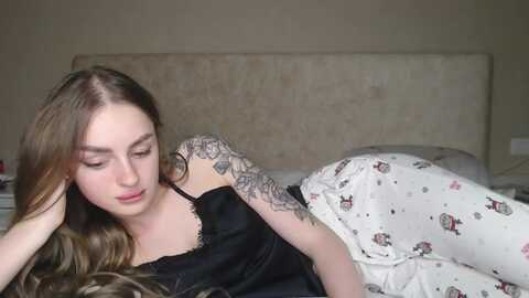 abby__x @ myfreecams on 20240117