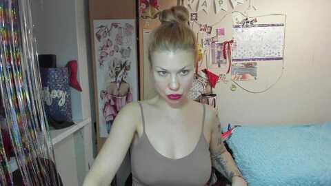 amurmistress @ myfreecams on 20240117