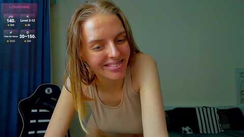 jam_cream @ myfreecams on 20240117