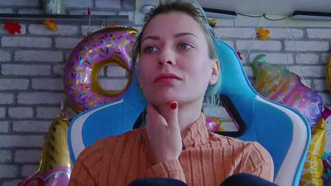 karoline121 @ myfreecams on 20240117