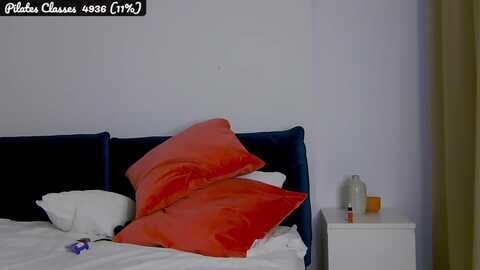 naiasummer @ myfreecams on 20240117