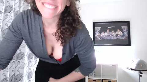 sarah_stark @ myfreecams on 20240117