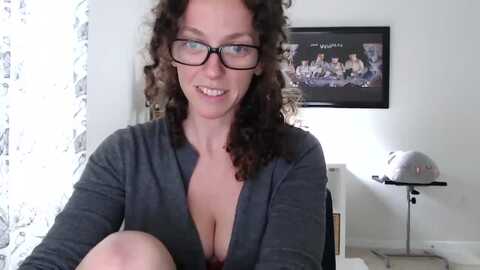 sarah_stark @ myfreecams on 20240117