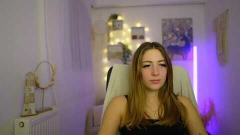 tina_nappi18 @ myfreecams on 20240117