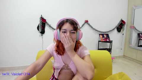 vaiolet1314 @ myfreecams on 20240117