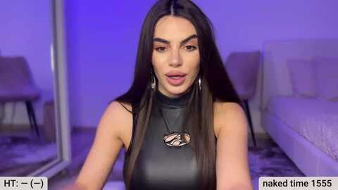 bustymiaaa @ myfreecams on 20240118