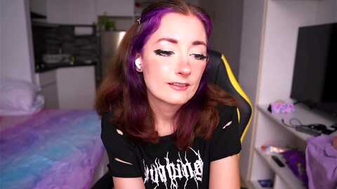 cissy_glitter @ myfreecams on 20240118