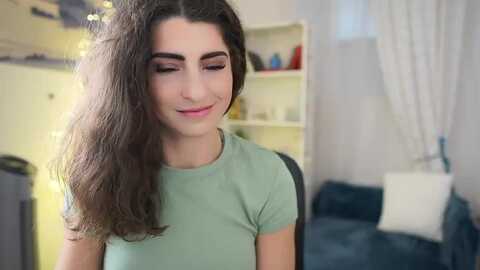 eva__lovia_ @ myfreecams on 20240118