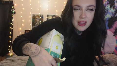 hazelxxxoo @ myfreecams on 20240118