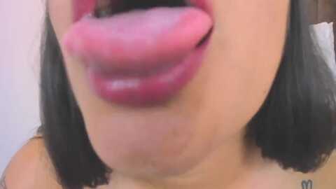lola_evans_
