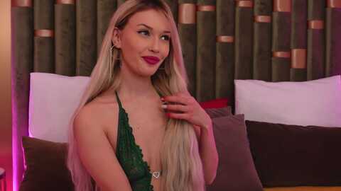 lucyaddison @ myfreecams on 20240118