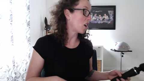 sarah_stark @ myfreecams on 20240118