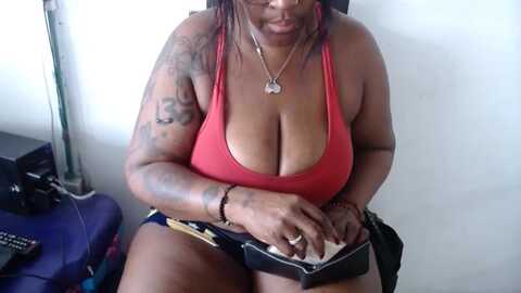 assbigxhot9 @ myfreecams on 20240119