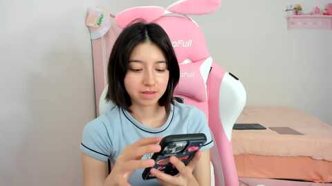 cherrycute666 @ myfreecams on 20240119