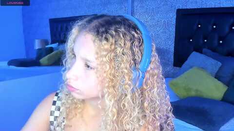 kendra_axl10 @ myfreecams on 20240119