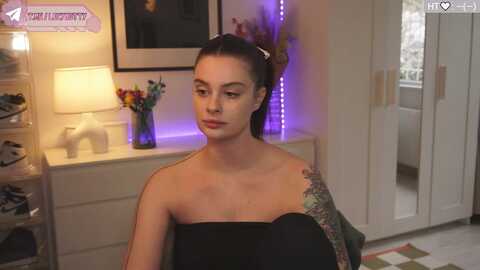 lucynutty @ myfreecams on 20240119