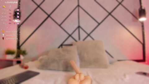 maramartinez @ myfreecams on 20240119