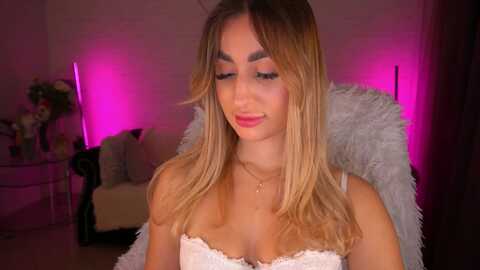 missinnocent @ myfreecams on 20240119