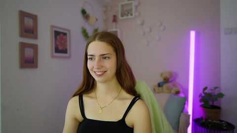 naomi_woods18 @ myfreecams on 20240119