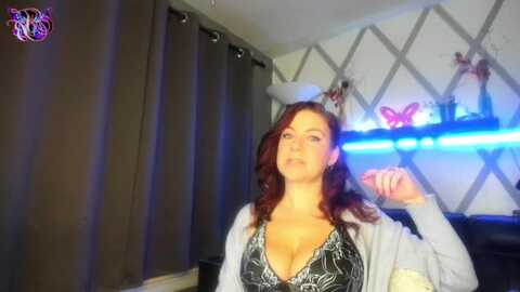 nikibutterfly @ myfreecams on 20240119