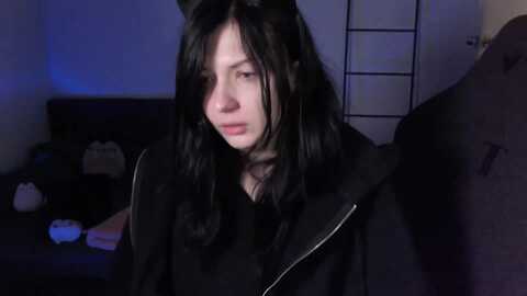 roomtoavoid @ myfreecams on 20240119